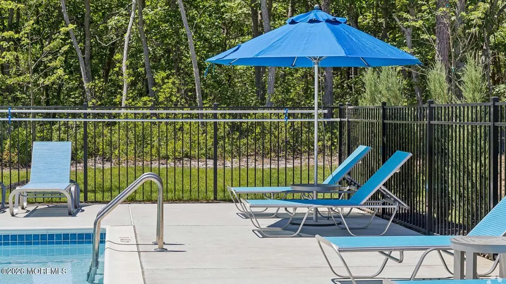 45 Frst Park Drive Waretown, NJ 08758