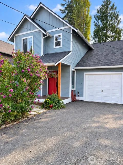820 Mill Avenue