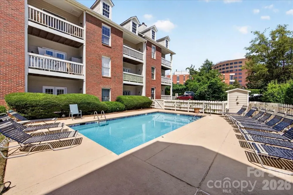 301 Queens Road #106 Charlotte, NC 28204