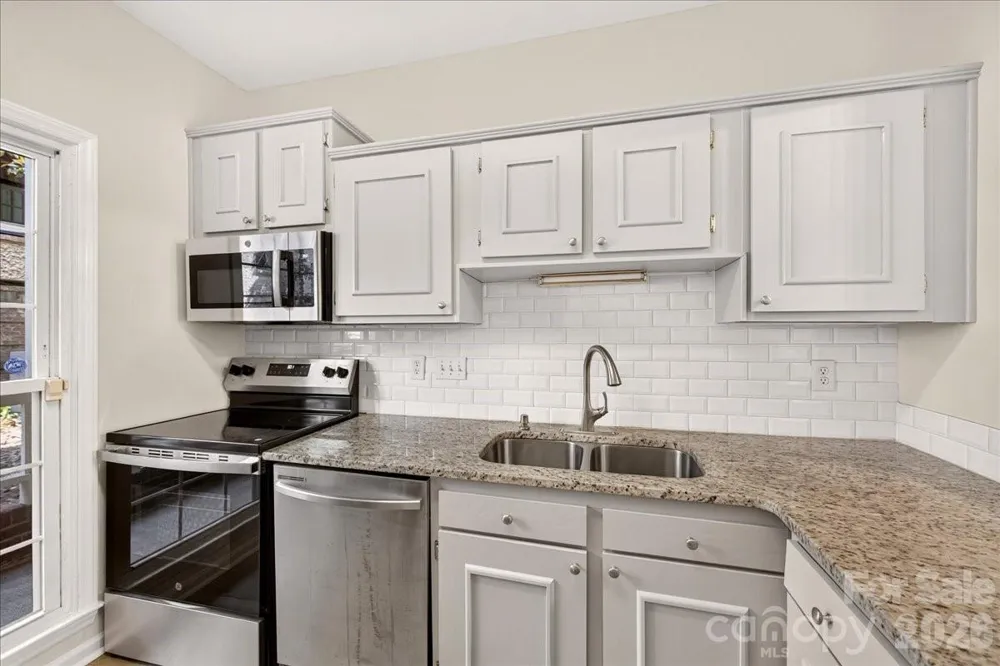 301 Queens Road #106 Charlotte, NC 28204