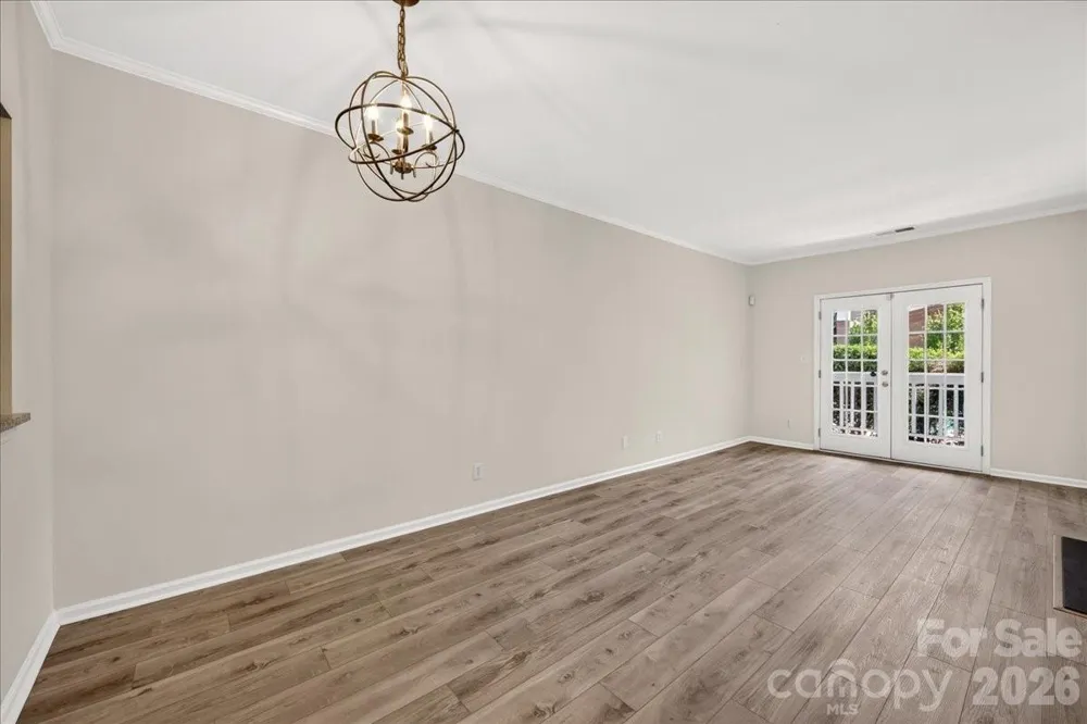301 Queens Road #106 Charlotte, NC 28204