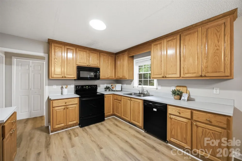 600 Blossom Hill Road Lincolnton, NC 28092