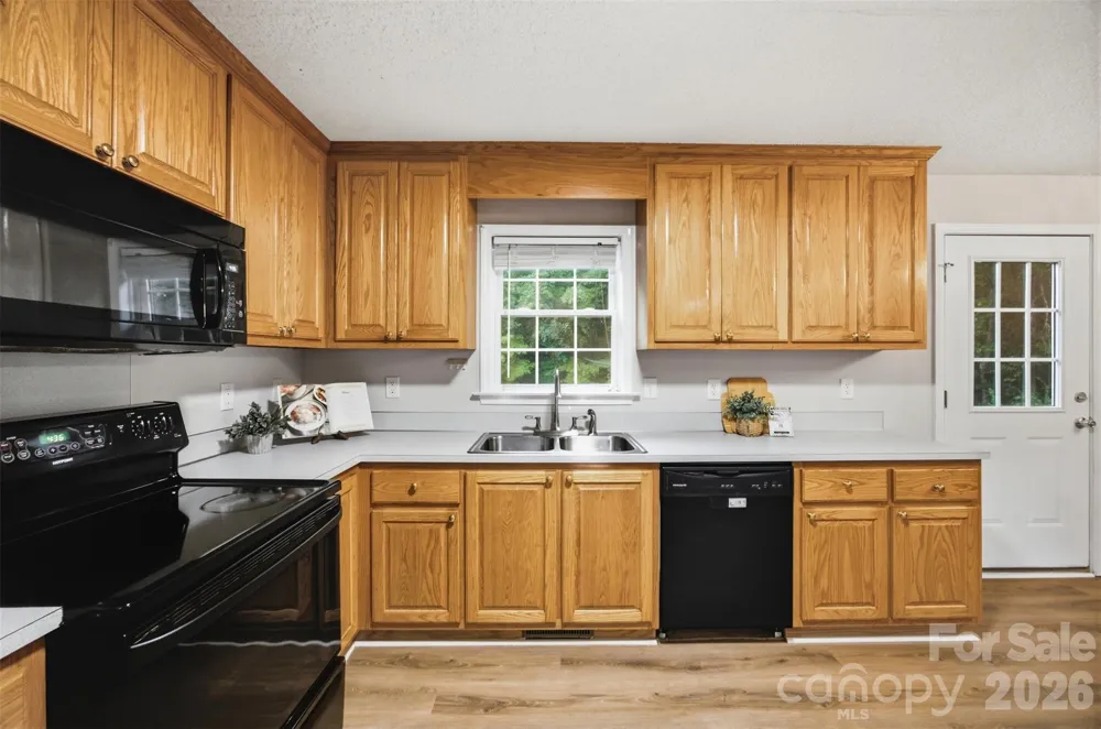 600 Blossom Hill Road Lincolnton, NC 28092