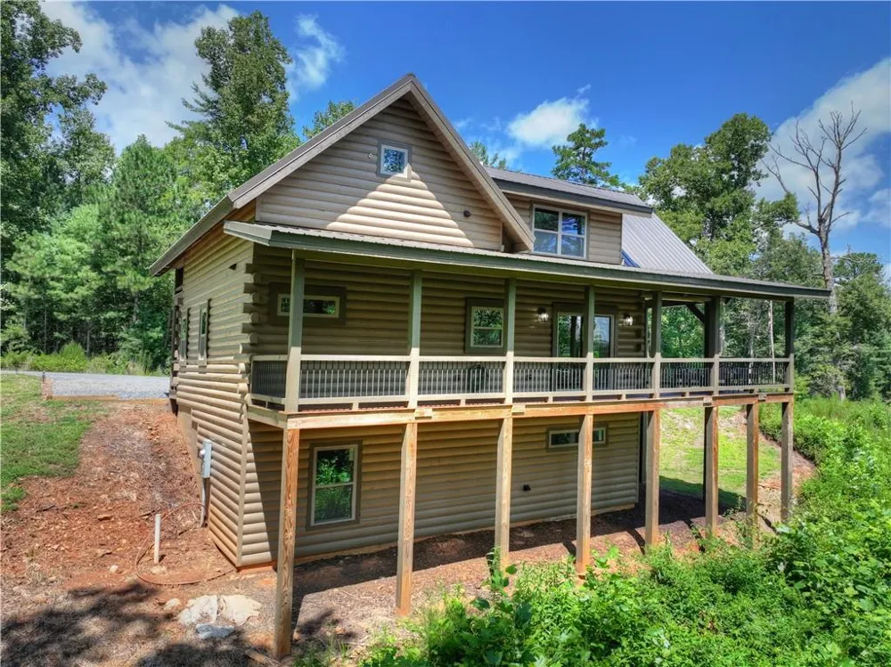196 Jakes Landing Way Ellijay, GA 30540