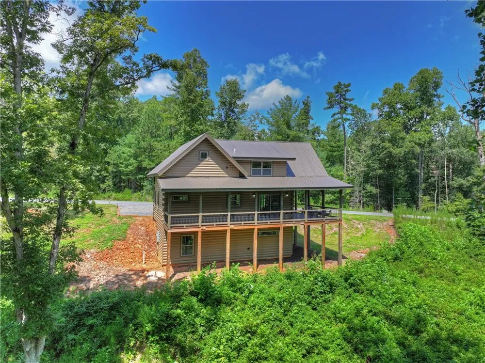 196 Jakes Landing Way Ellijay, GA 30540