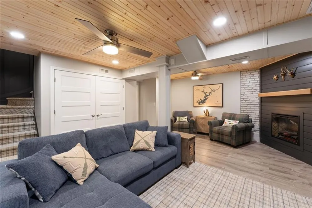 4785 Perry Road Gainesville, GA 30506
