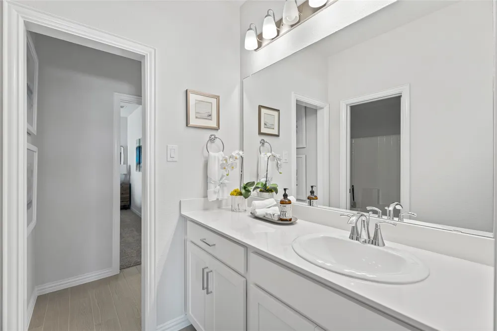 2104 Briarbrook Drive Denton, TX 76207