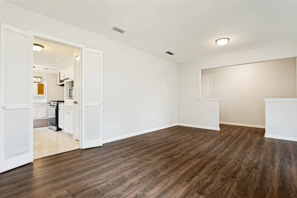 2629 Montclair Lane Mesquite, TX 75150