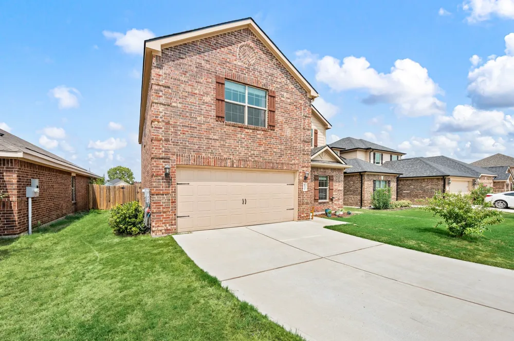 119 Magnolia Drive Sanger, TX 76266