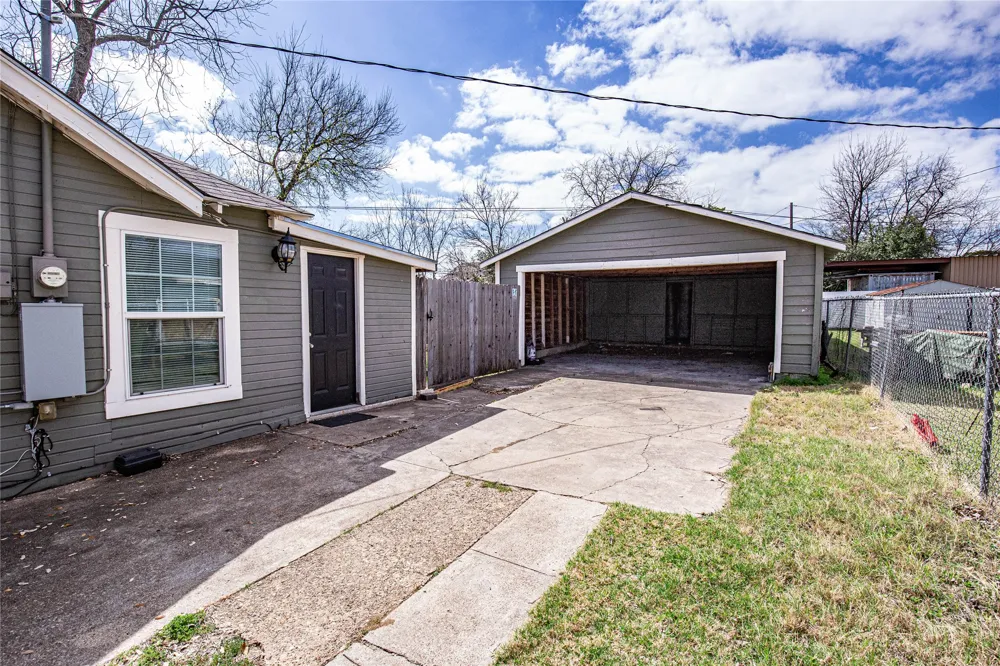 1108 28th Street Waco, TX 76707