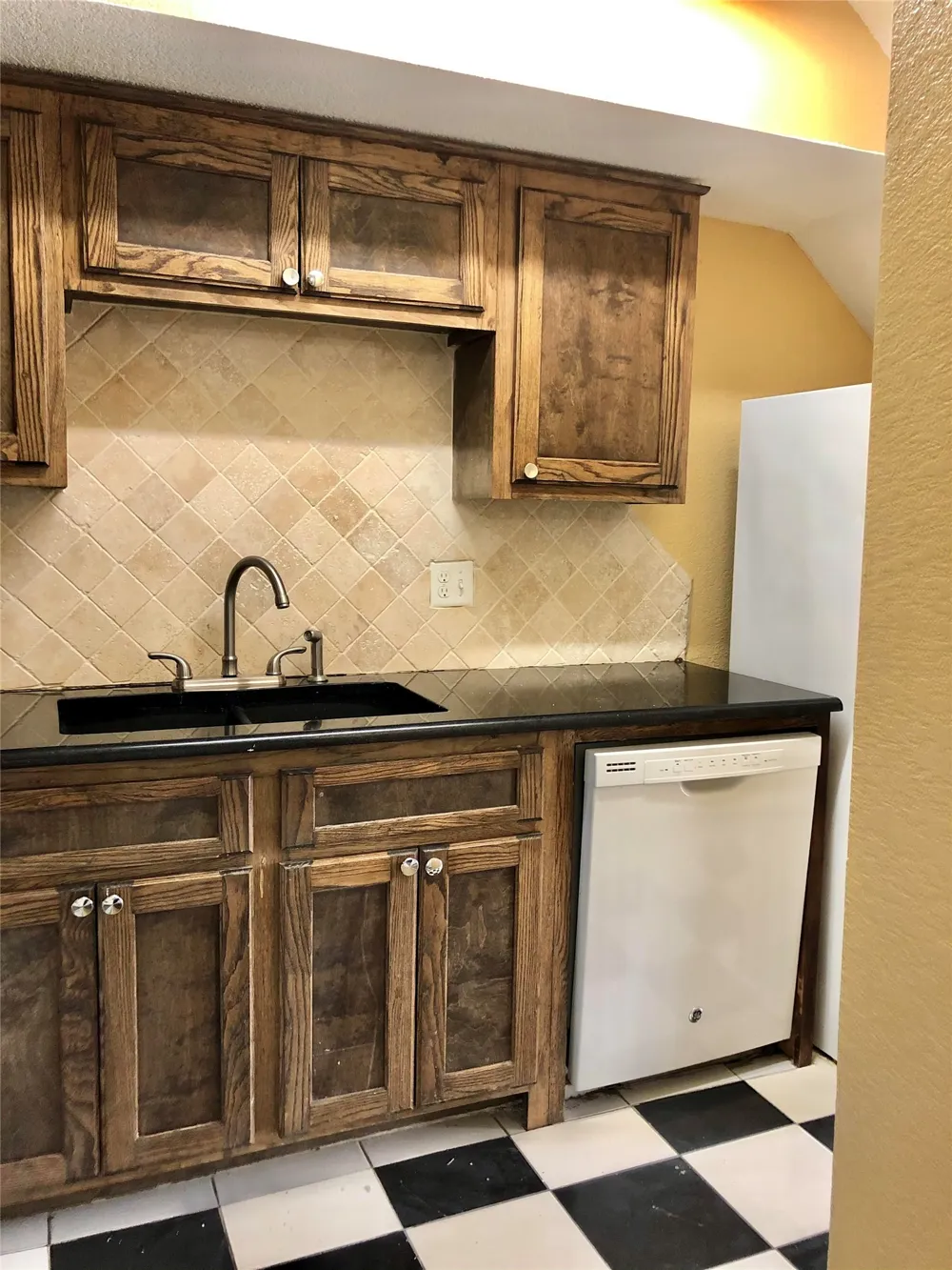 9829 Walnut Street #207 Dallas, TX 75243