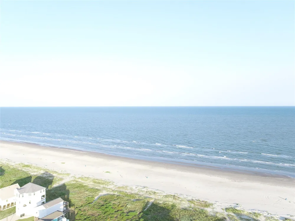 85 Frio Galveston, TX 77554