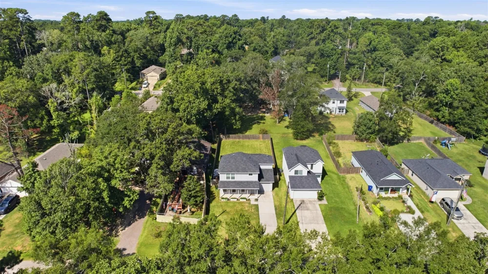 15011 Crockett Road Willis, TX 77378