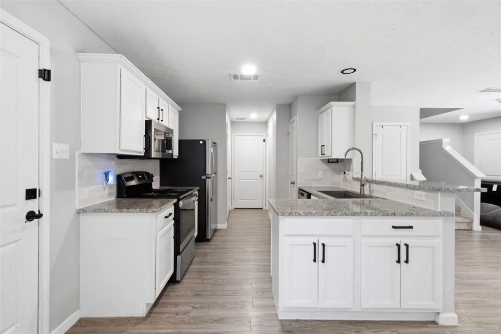 15011 Crockett Road Willis, TX 77378