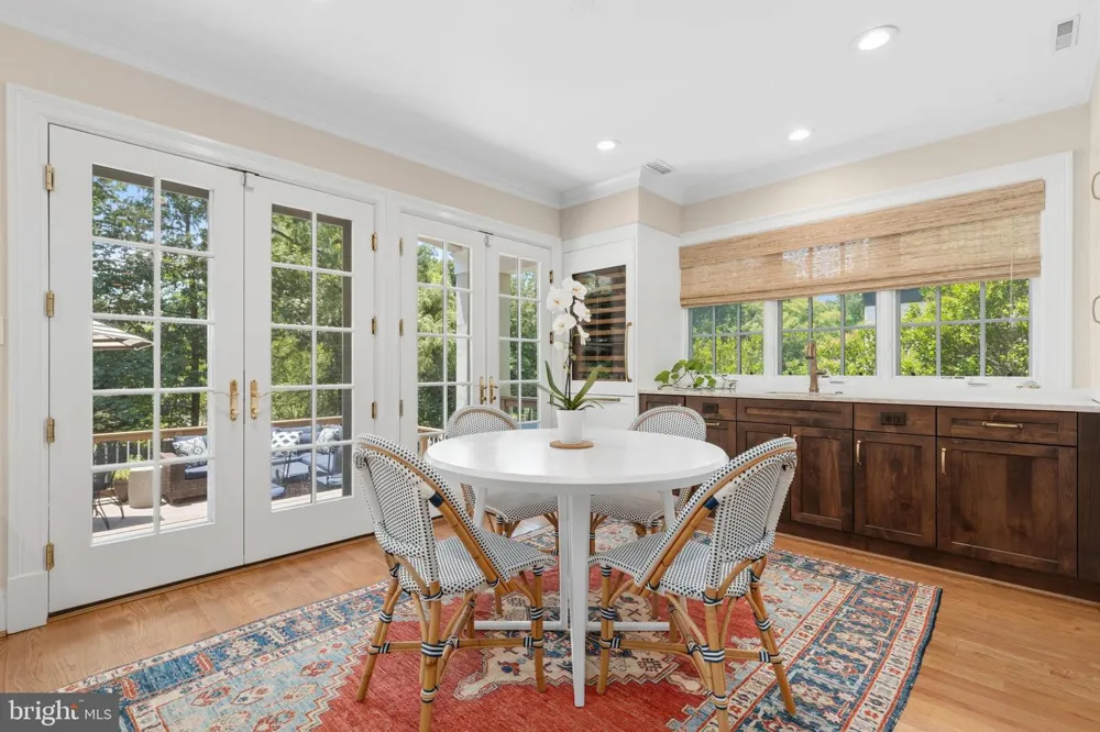 4310 CATHEDRAL AVENUE NW Washington, DC 20016