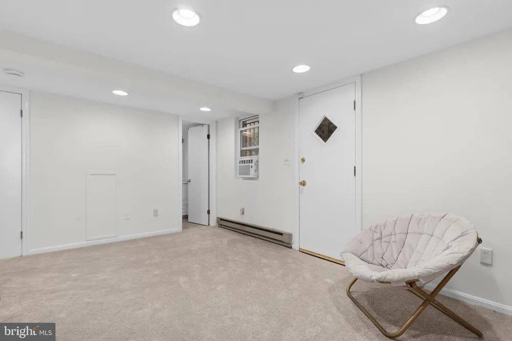 4310 CATHEDRAL AVENUE NW Washington, DC 20016