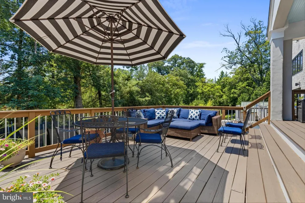 4310 CATHEDRAL AVENUE NW Washington, DC 20016