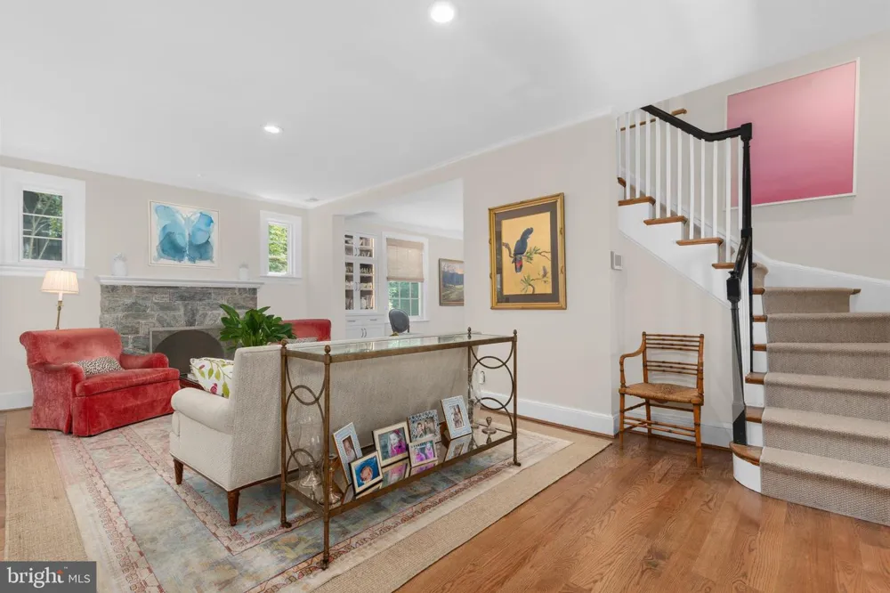 4310 CATHEDRAL AVENUE NW Washington, DC 20016