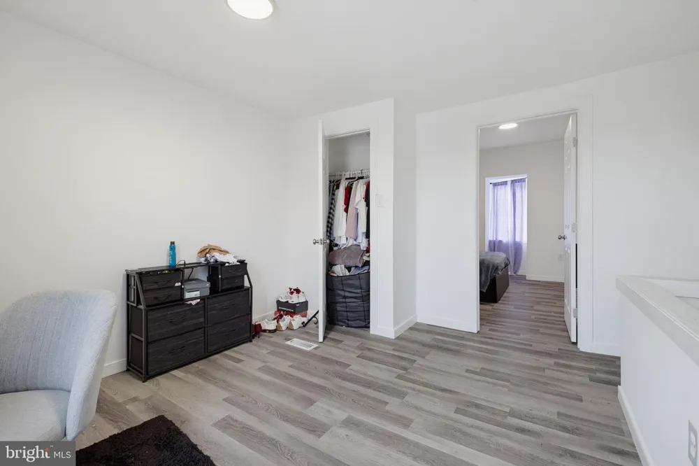 230 E POPLAR STREET York, PA 17403