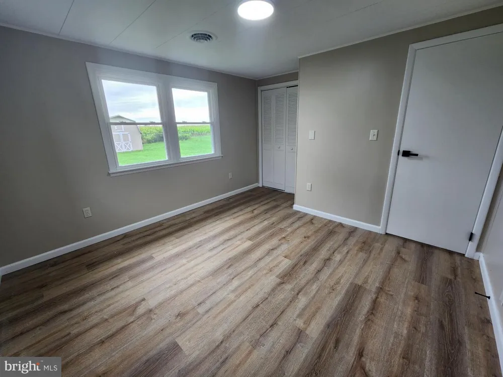 4942 LEMAR Lemasters, PA 17231