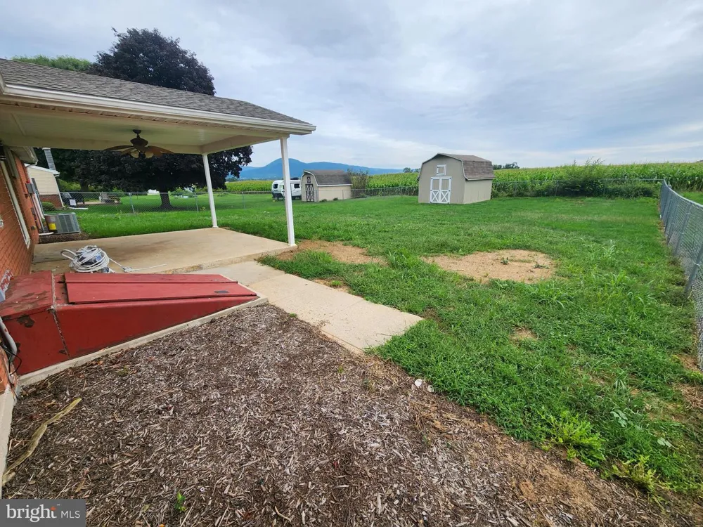 4942 LEMAR Lemasters, PA 17231