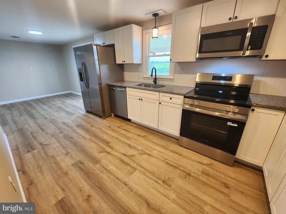 4942 LEMAR Lemasters, PA 17231