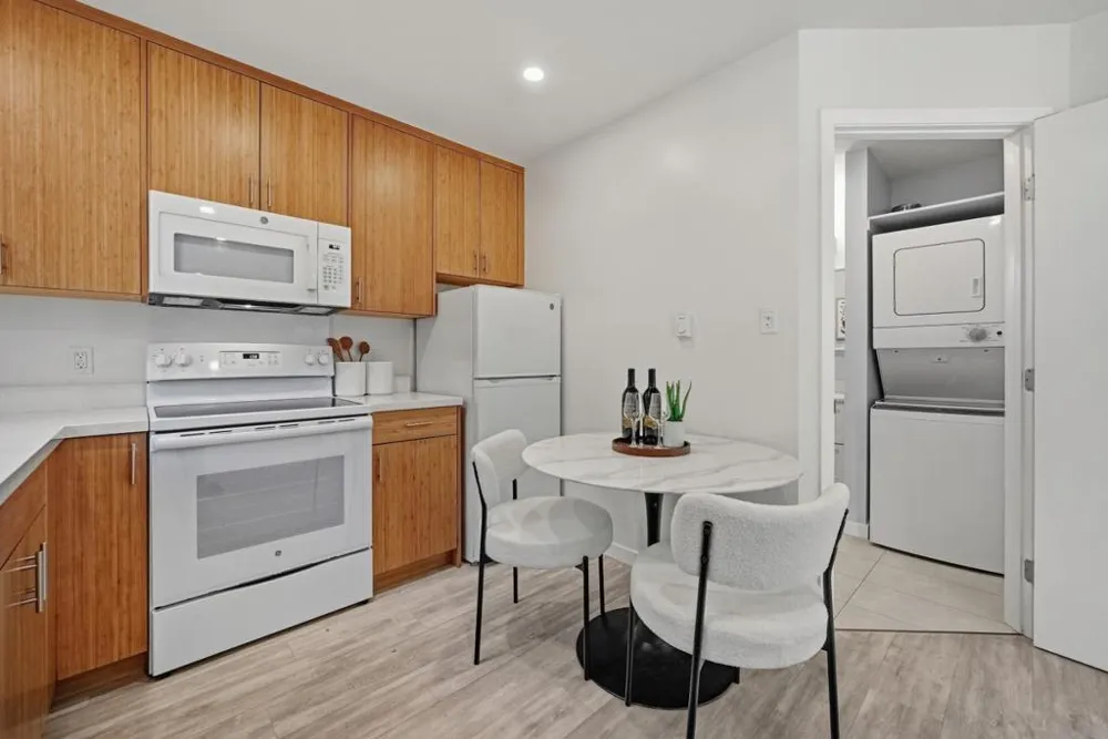 1271 Foley Avenue Santa Clara, CA 95051