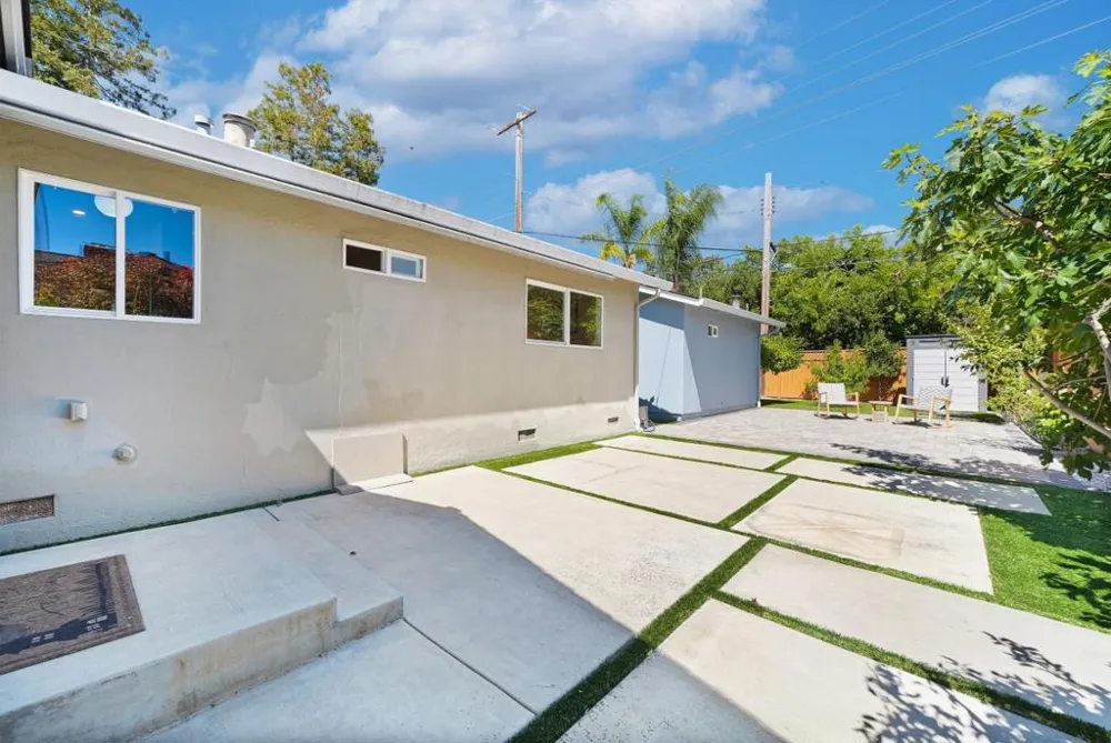 1271 Foley Avenue Santa Clara, CA 95051