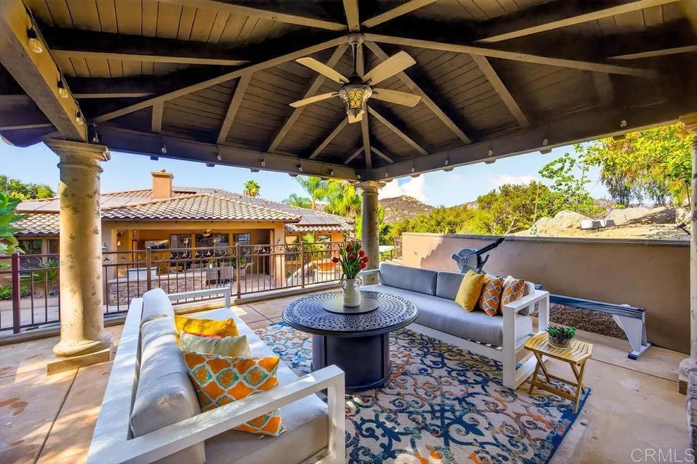 15512 Calistoga Dr Ramona, CA 92065