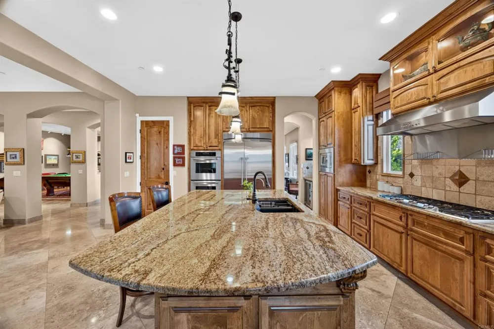 15512 Calistoga Dr Ramona, CA 92065