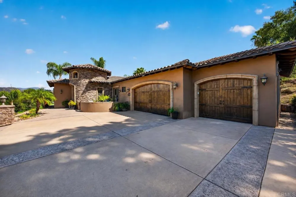 15512 Calistoga Dr Ramona, CA 92065