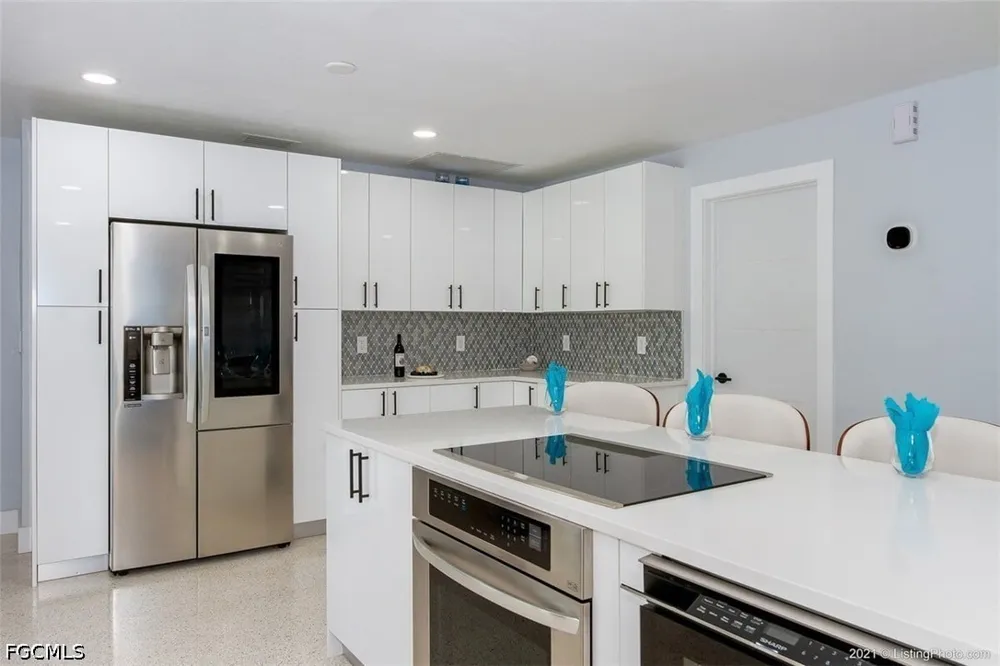 Wellington Court Cape Coral, FL 33904