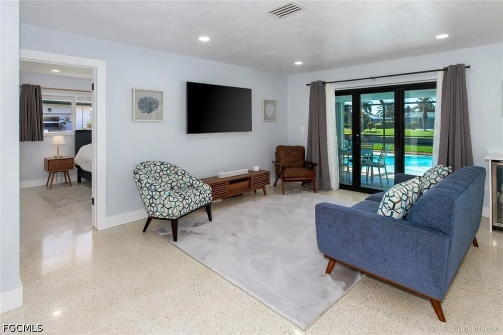 Wellington Court Cape Coral, FL 33904