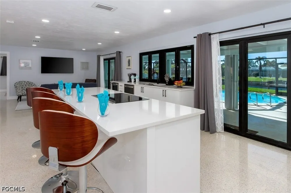 Wellington Court Cape Coral, FL 33904