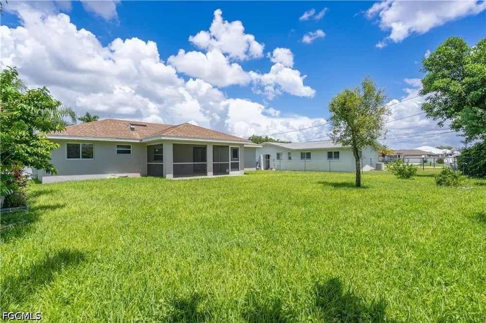 Retunda Parkway W Cape Coral, FL 33904