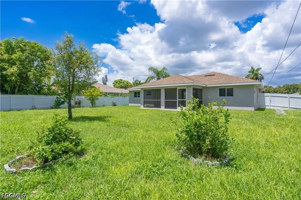 Retunda Parkway W Cape Coral, FL 33904