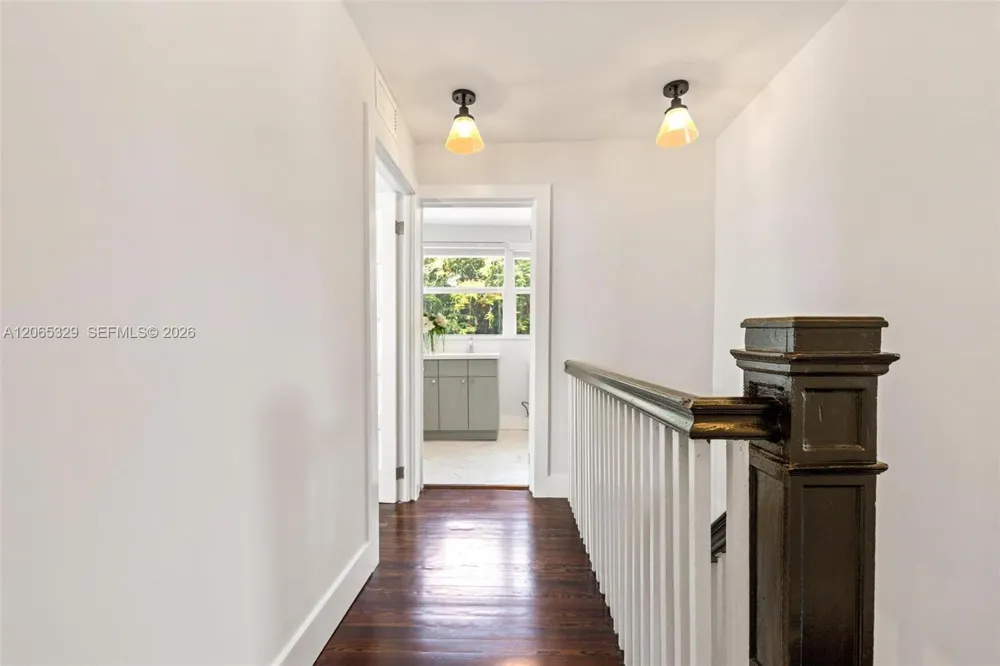 7121 SW 63rd Ave South Miami, FL 33143