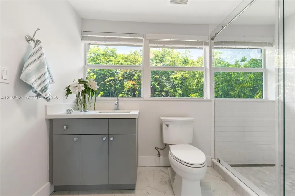 7121 SW 63rd Ave South Miami, FL 33143