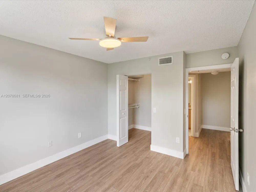 155 NW 96th Ter #2-303 Pembroke Pines, FL 33024