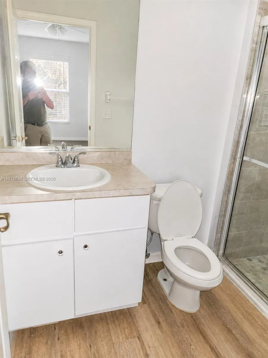 Address Not Shown ocala, FL 34472