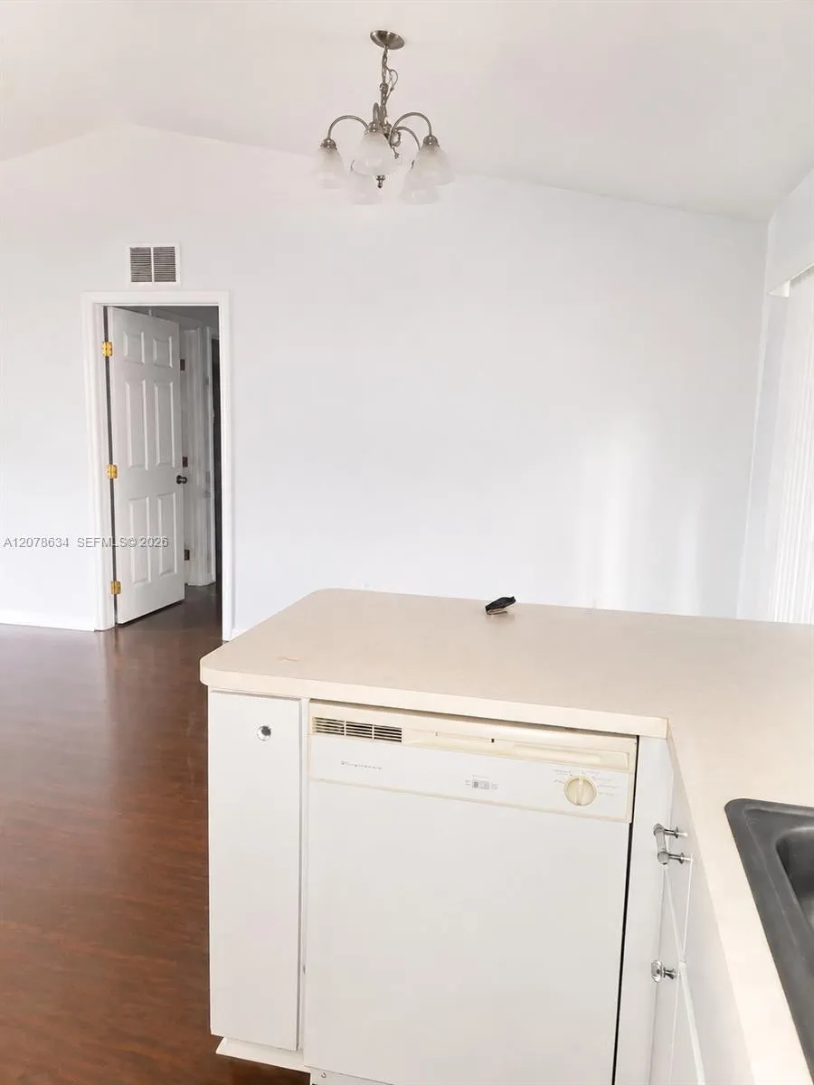 Address Not Shown ocala, FL 34472