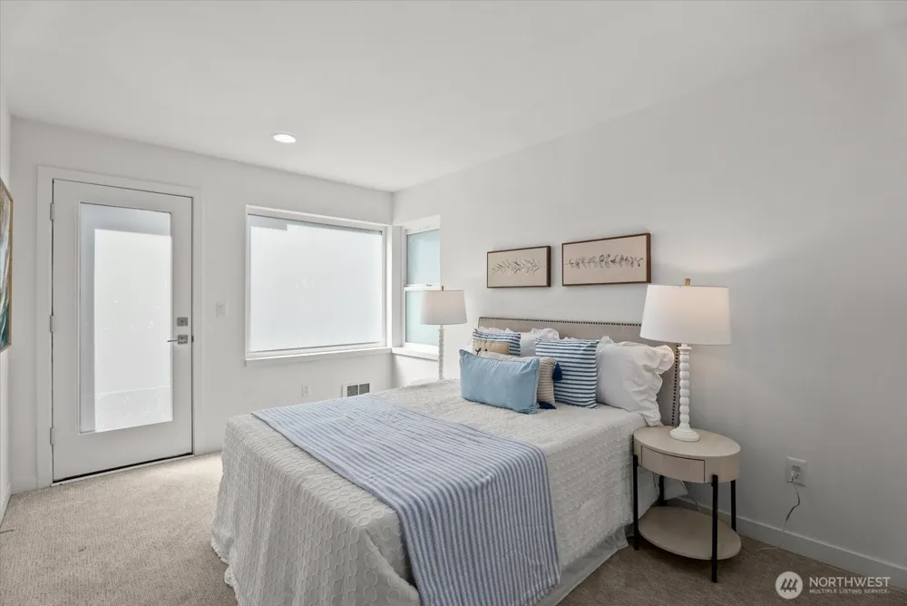 9211 A 14th Avenue NW Seattle, WA 98117