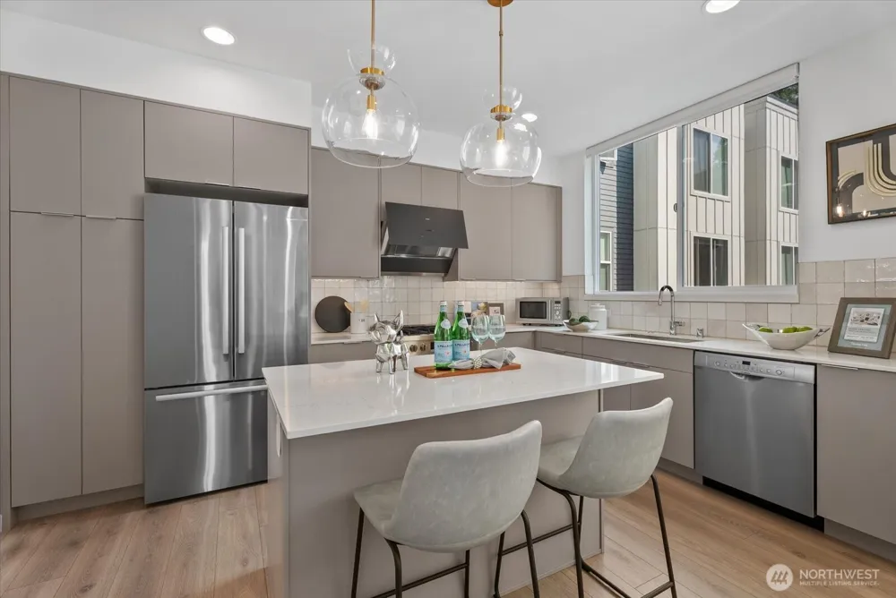 9211 A 14th Avenue NW Seattle, WA 98117