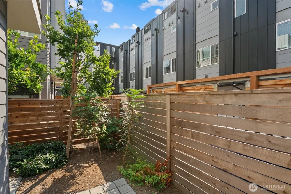9211 A 14th Avenue NW Seattle, WA 98117