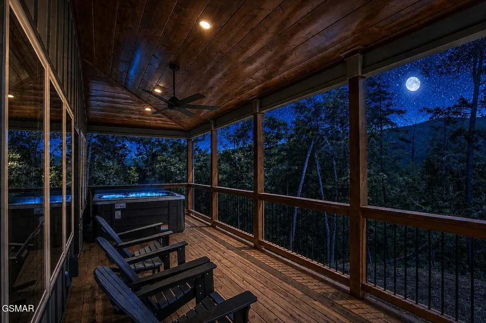 1756 Stinnett Road Sevierville, TN 37876