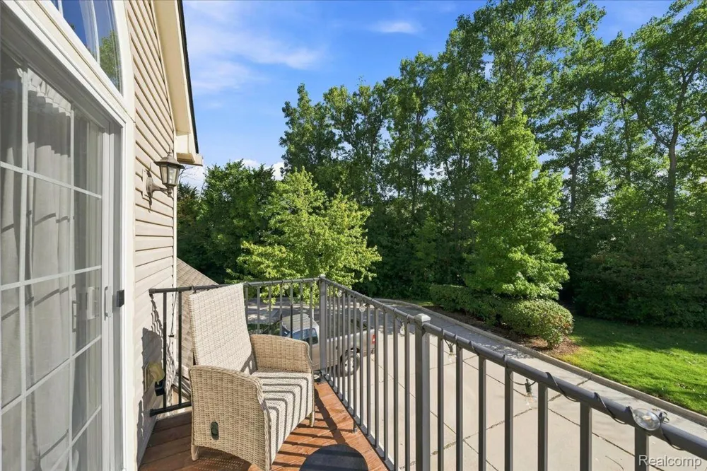 55415 Ambassador Court Shelby Charter Township, MI 48316