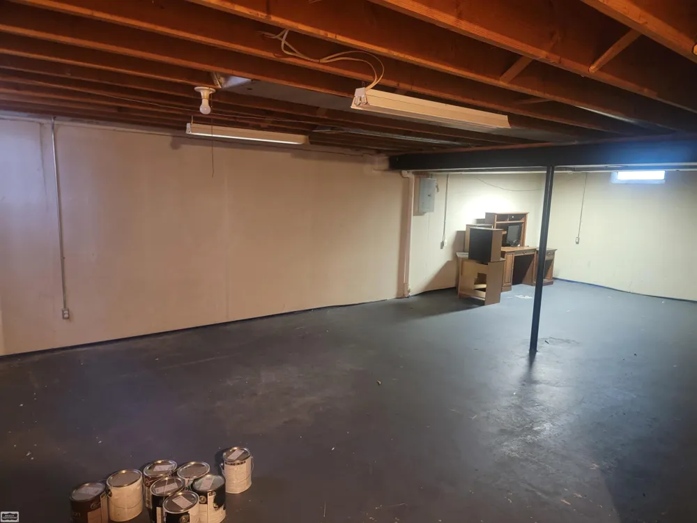 38610 Harrison Creek Road Harrison Charter Township, MI 48045
