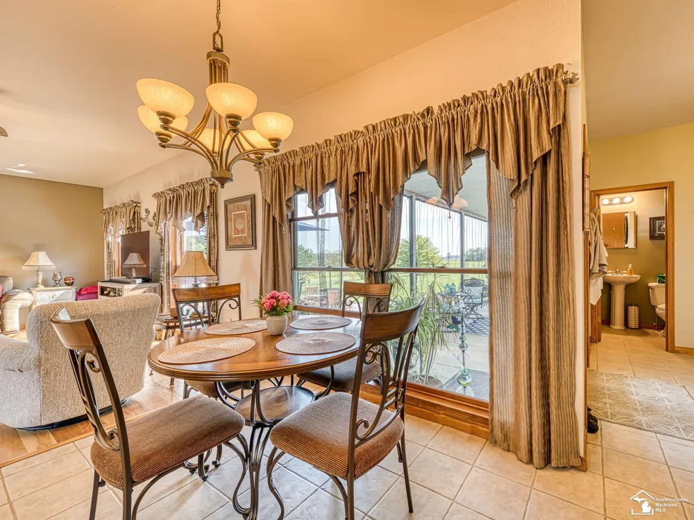 6768 Dennison Road Dundee Township, MI 48131