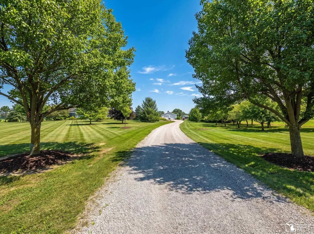 6768 Dennison Road Dundee Township, MI 48131
