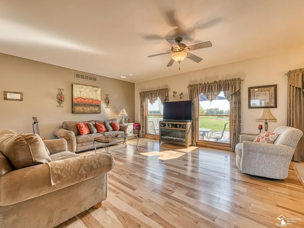 6768 Dennison Road Dundee Township, MI 48131